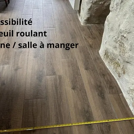 Holiday home Grand Gite Les Buardieres - 3 Etoiles - Proche Puy Dufou Saint-Pierre-des-Echaubrognes