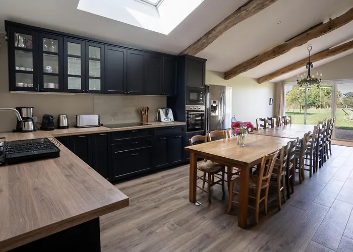 Proche Puy Dufou - Les Buardieres * Saint-Pierre-des-Echaubrognes